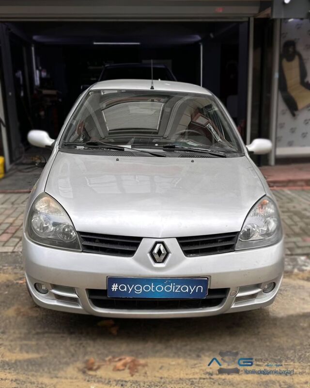 Renault Clio Öncesi - Sonrası
Araç sahibine iyi günlerde kullanmasını diliyoruz.🤗

✅Araçta yapılan işlemler:
➡️Koltuk Kaplama
➡️Kapı Döşemesi Kaplama
➡️Direksiyon Kaplama

💰Fiyat almak için; 0534 968 60 07

Yenilik değişimle başlar!
#renaultclio #aygotodizayn #otodöşeme #starlight ________________________________________________
🚘 Ayg Oto Dizayn - Profesyonel Oto Deri Döşeme
🌎www.aygotodizayn.live
☎ 0534 968 6007
🏢Ambarlı Mah. Balaban Cad.No:21/A Avcılar/İstanbul